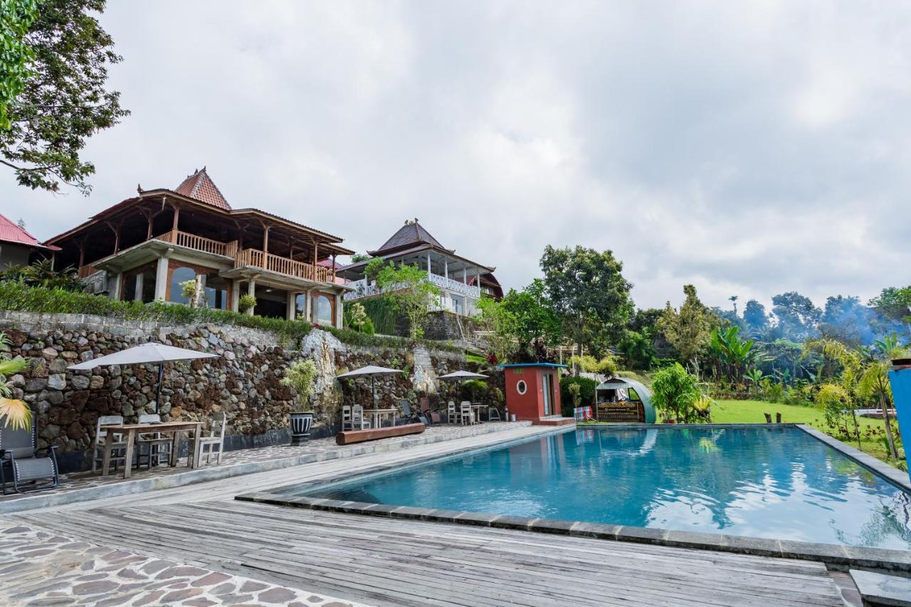 Villa Gajah Mas Baturiti Exterior foto